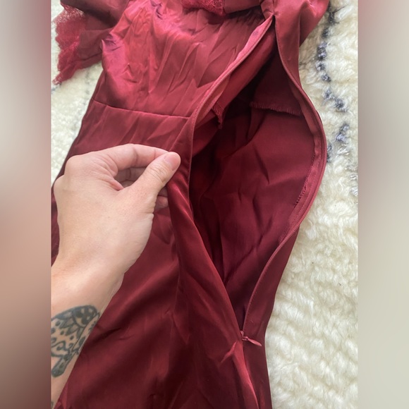 Shein Nightgown - Picture 2 of 3